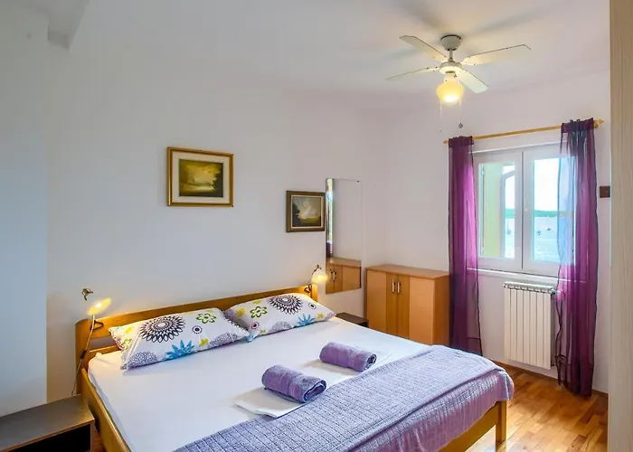 Sun&sea A4 메덜린